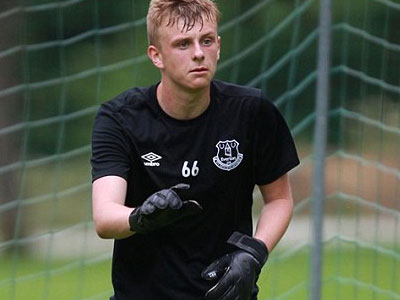 Hổ báo, thủ môn Everton bị đồng đội đánh nhập viện