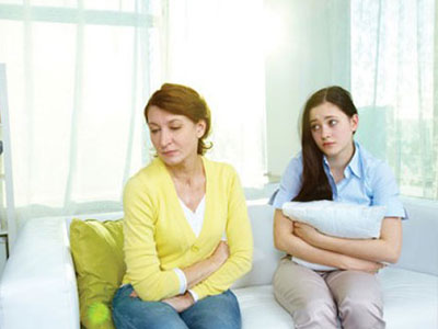 Mẹ chồng mua thuốc trừ sâu... tự vẫn vì giận con dâu