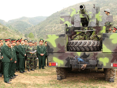 Việt Nam bắn thử nghiệm pháo tự hành 105mm