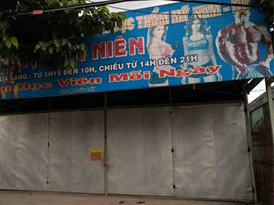 Đi tập thể hình bị tạ đè chết