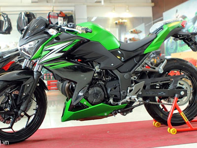 Kawasaki Z250 giá trên 200 triệu đồng tại Hà Nội