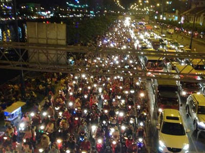 Bộ trưởng Thăng đề nghị Bộ CA cùng giải quyết ùn tắc tại Hà Nội, TP.HCM