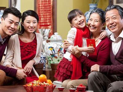 Phát điên vì chồng giấu vợ lén biếu tết nhà nội