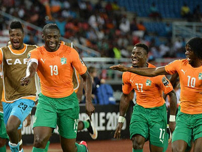 Yaya Toure lóe sáng, Bờ Biển Ngà vào chung kết CAN