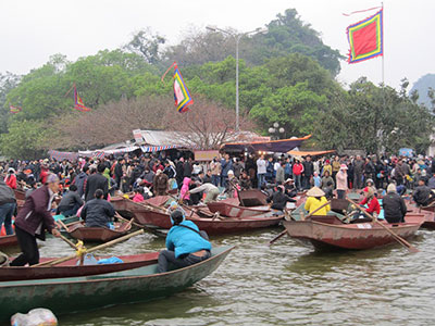 Miễn phí vé tham quan Chùa Hương trong 3 ngày