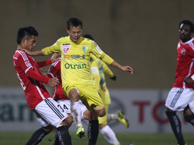 SLNA 2-0 Hà Nội T&T: Chủ nhà thắng thuyết phục