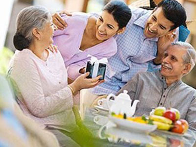 Chàng trai thuê bạn gái bằng ma túy đá để lừa bố mẹ ngày Tết