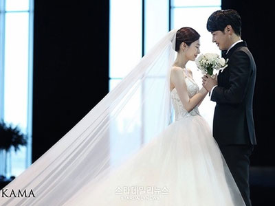 Dàn sao khủng tới chúc mừng đám cưới Yoon Sang Hyun