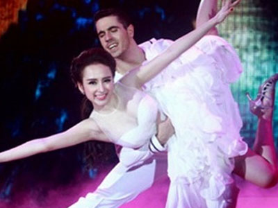 "Angela Phương Trinh là "đặc sản" của Bước nhảy hoàn vũ"