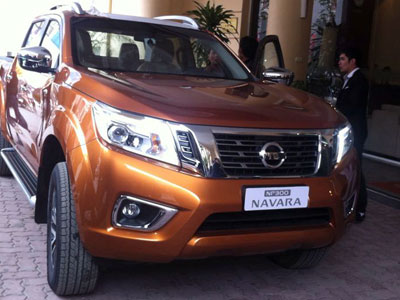 Lộ giá bán Nissan Navara NP300 2015 sắp ra mắt tại Việt Nam
