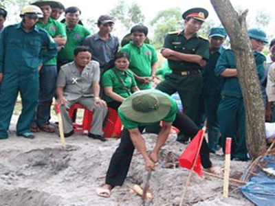 Mua chuộc quản trang, trộm cắp hài cốt