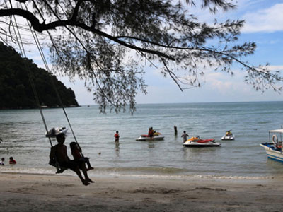 Nữ lao động Việt Nam bị hiếp ở Malaysia sẽ sớm xuất viện