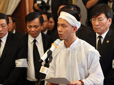 Con trai ông Bá Thanh: "Ba tôi sẽ ấm lòng"