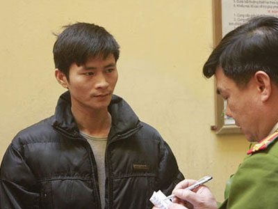 Nhân viên chỉ đạo sếp kinh doanh vàng trái phép