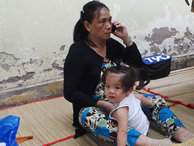 Vụ phóng hỏa đốt cả nhà vợ: Người vợ trong tình trạng nguy hiểm