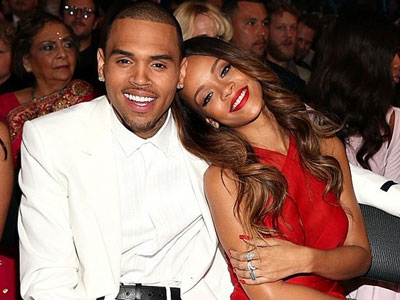 Chris Brown bất ngờ có con gái đã được 9 tháng tuổi