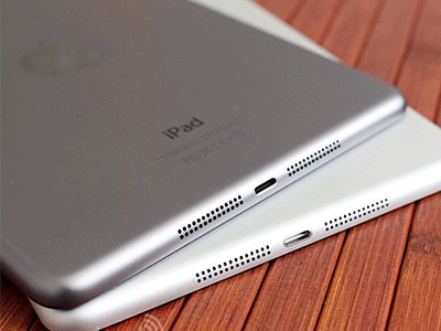 Apple hoãn sản xuất iPad 12,9 inch sang tháng 9/2015