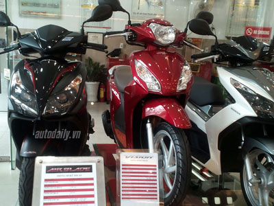 Sau Tết, xe máy Honda vẫn "khan" hàng