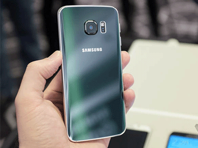 Sếp Samsung muốn bán hơn 16 triệu Galaxy S6 sau ba tháng