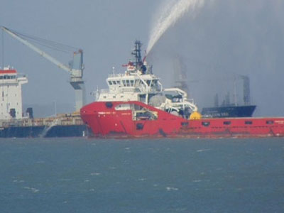 Tàu hàng nước ngoài bốc cháy trên biển Vũng Tàu