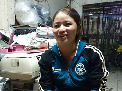 Người mua ve chai hồi hộp trước ngày "giải tỏa" 5 triệu yen