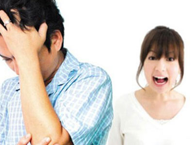 Ngượng chín mặt vì vợ "ngọng líu ngọng lô”