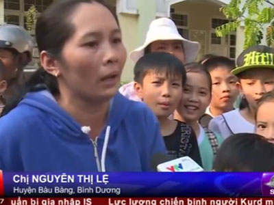 Clip: Phụ huynh phẫn nộ vì trường tiểu học nhập thịt cá thối