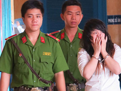 “Nữ quái” giết người vì dám... can ngăn đánh nhau
