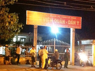 Xô xát trong doanh trại, hai sĩ quan thương vong