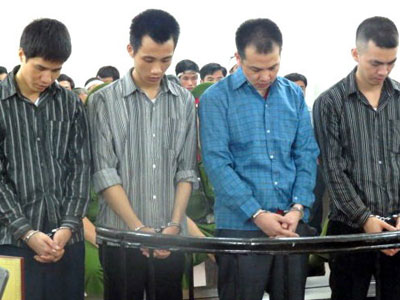 Hoãn phúc thẩm vụ 4 công an đánh chết người