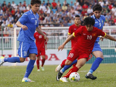 Công Phượng đá chính, Olympic Việt Nam bất lực trước U22 Uzbekistan