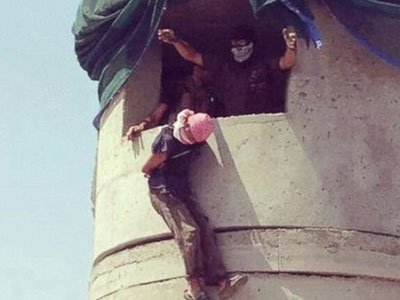 Lính Iraq hành quyết tù binh IS