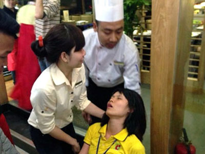 Chui vào siêu thị dưới đất, coi chừng chết ngất