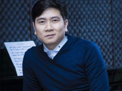 Hồ Hoài Anh thay Phương Uyên làm giám đốc âm nhạc The Voice
