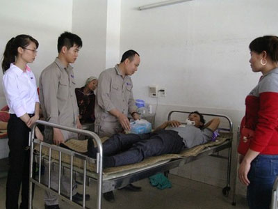 Tài xế máy khoan bất cẩn, sập giàn giáo hầm Cổ Mã
