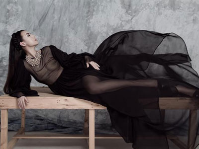MC Huyền Ny diện váy xuyên thấu trên Vogue Italy