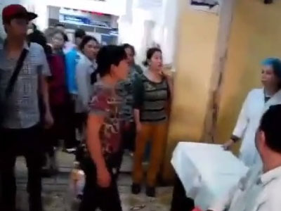 Bộ trưởng Tiến: Cắt hợp đồng nữ điều dưỡng bị tố “vòi” tiền