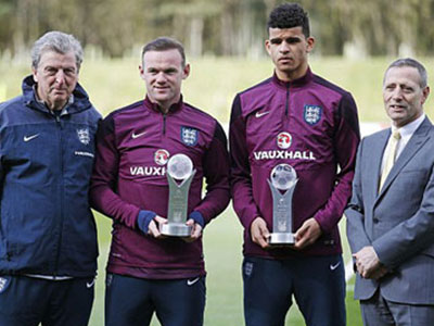 Rooney là cầu thủ Anh xuất sắc nhất năm 2014