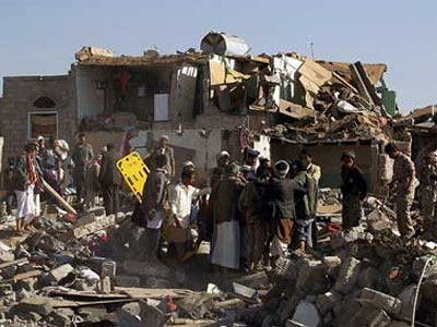 Hơn 100 chiến đấu cơ oanh tạc Yemen