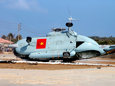 Nhân chứng vụ trực thăng rơi: "Nhiều chiến sĩ bò ra, ngất xỉu"