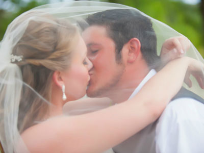 8 lý do để cưới một người đàn ông trẻ tuổi hơn