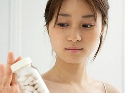 Gái ngoan uống thuốc kích dục hóa thành hổ đói trên giường?