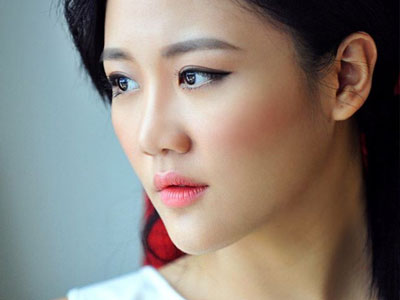 Văn Mai Hương hủy hàng loạt show vì chứng trầm cảm kéo dài