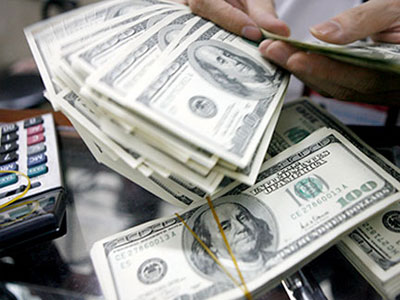 Tỷ giá vọt tăng tới 35 đồng/USD