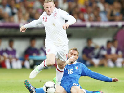 01h45 ngày 1/4, Italia vs Anh: Bại binh phục hận