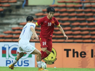 Công Phượng "lên đồng", U23 Việt Nam nghiền nát U23 Macau 7 bàn không gỡ