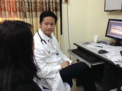 Nhập viện vì... làm đẹp!