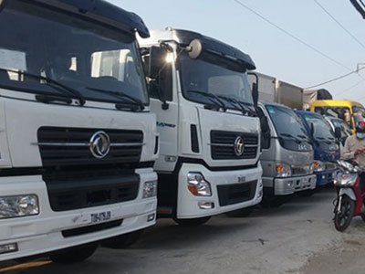 Nhập ô tô nguyên chiếc từ Trung Quốc tăng mạnh: Mừng hay lo?