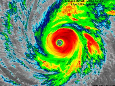 Siêu bão Maysak hướng về miền trung Philippines