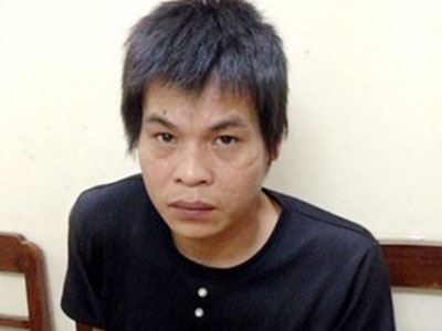 Con trai dùng chày sát hại bố
